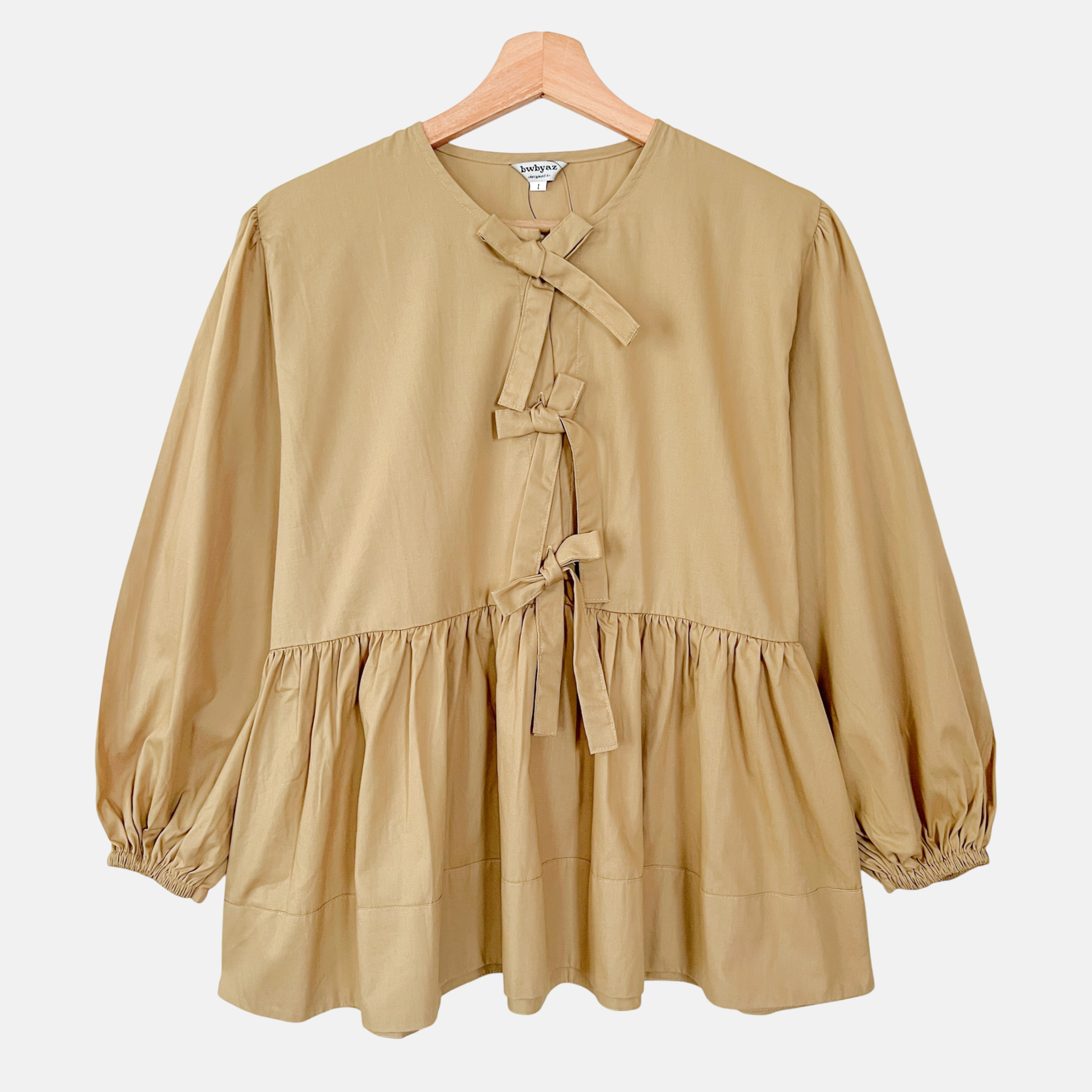 BWBYAZ Coquette Top (B11925-1)